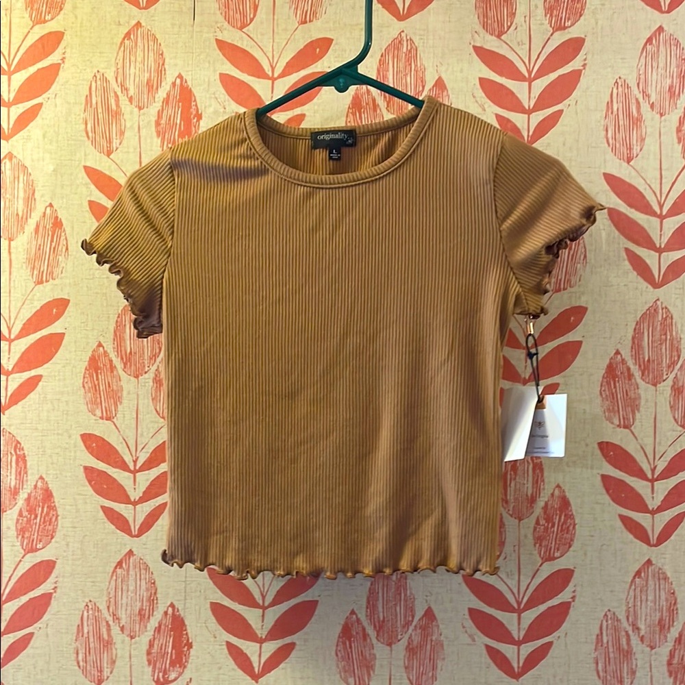 ORIGINALITY TAN CROP TOP! Size Large, would fit a M